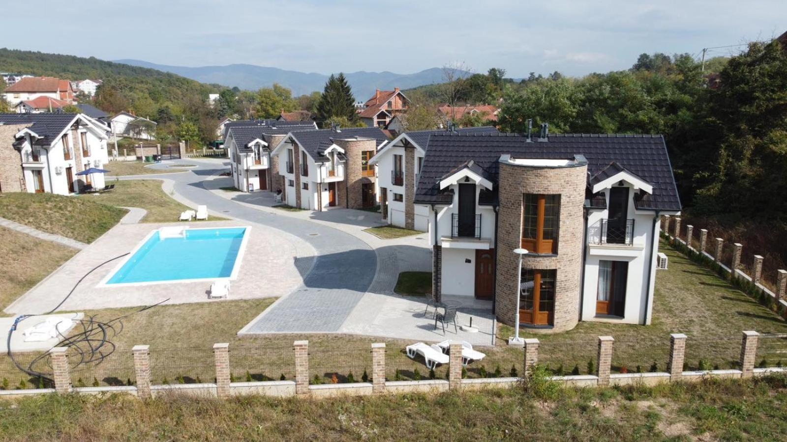 Vrnjačka Banja Crown House 아파트 호텔 외부 사진